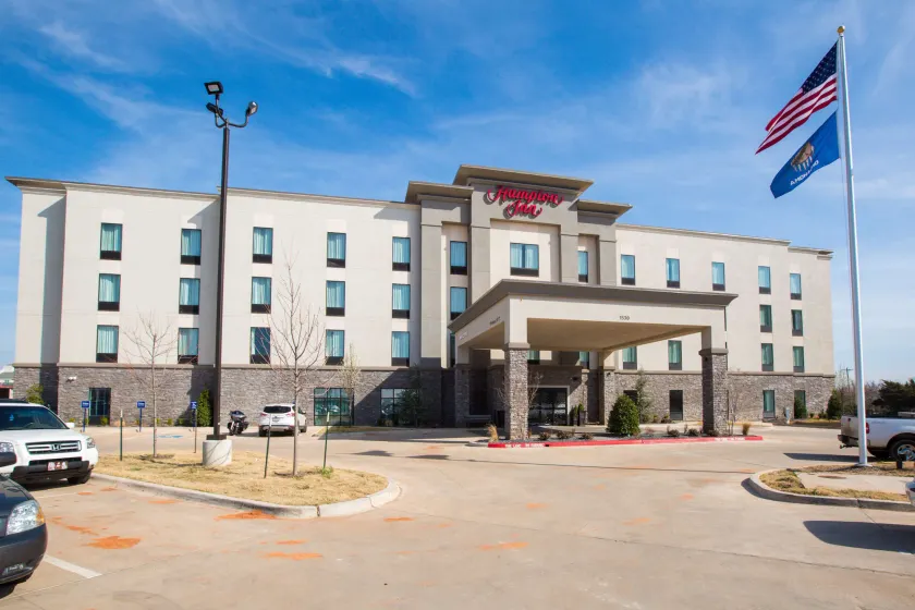 Hampton Inn El Reno - Image 1