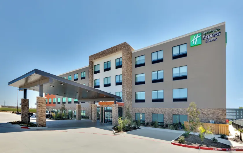 Holiday Inn Express & Suites Fort Worth North - Northlake by IHG - Image 1