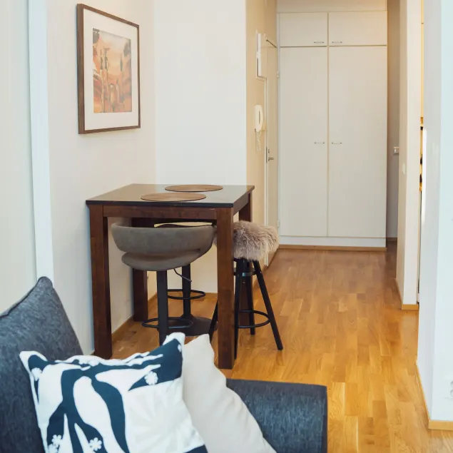 Relax & Explore, Sauna, Metro & Malls 3 Mins Away - Image 1
