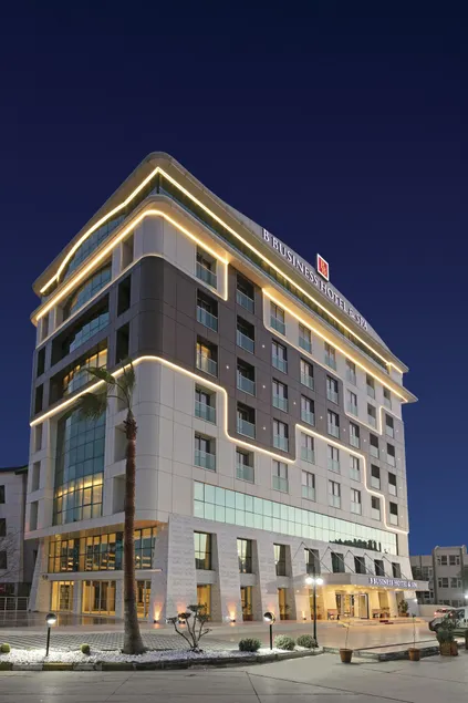 B Business Hotel & Spa - Image 1