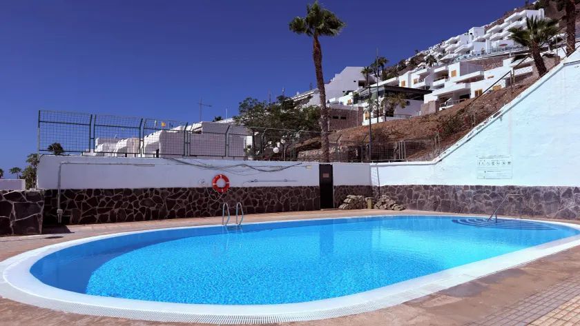 Familienfreundliches charmantes Ferienhaus mit Terrasse und Pool | Bergblick - Image 1