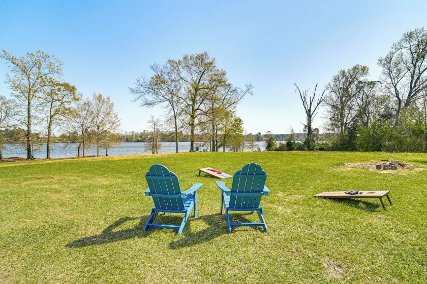 Boat & Swim: Lakefront Toledo Bend Retreat! - Image 1