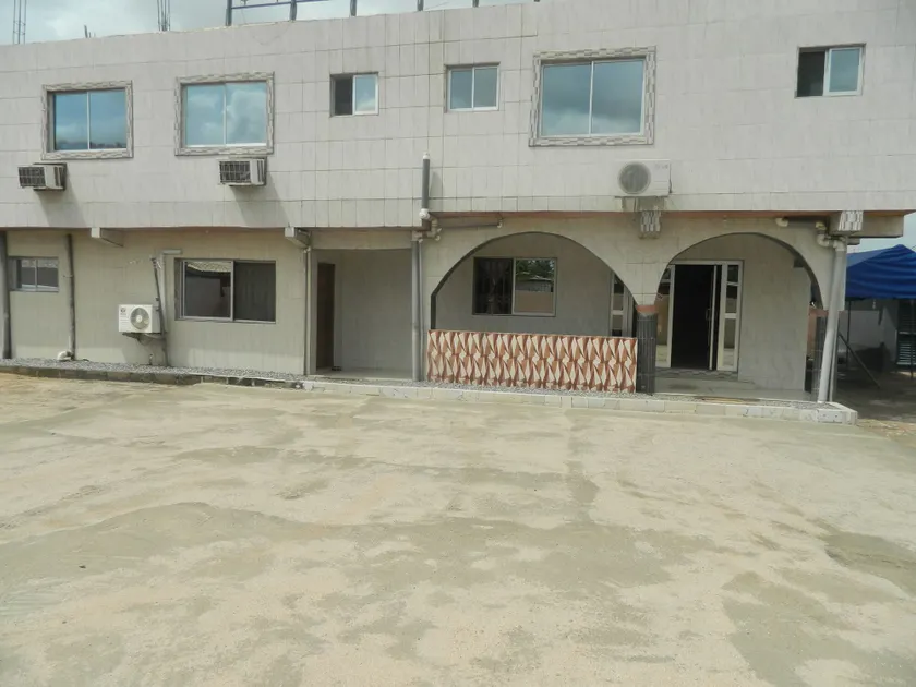 Banoc Hotel - Image 1
