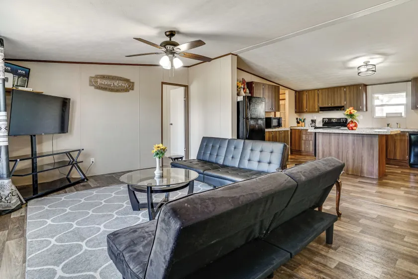 9 Mi to Stockyards! Family Home in Fort Worth - Image 1