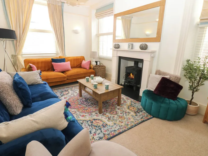 Hampton Manor House - 9 Bedrooms - Image 1