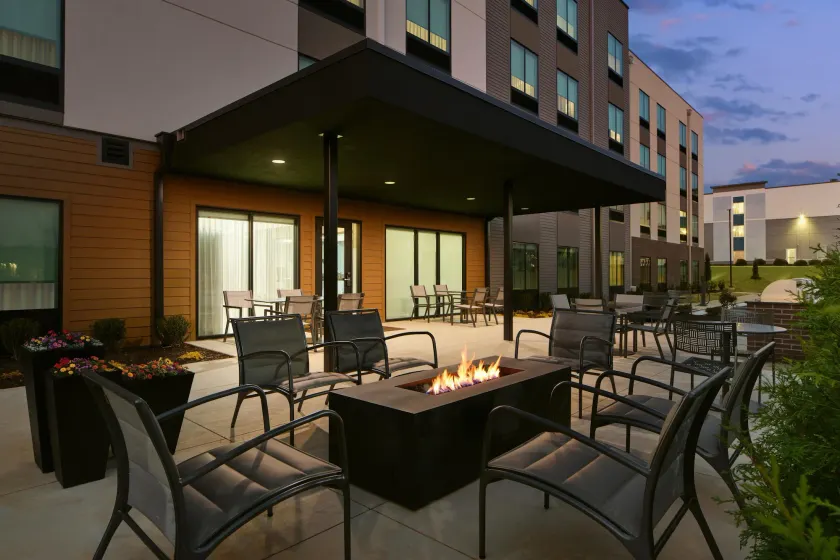 Hyatt Studios Huntsville - Image 1