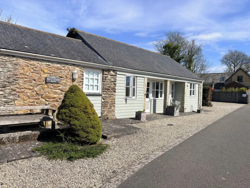 Lighthouse Cottage - Image 1