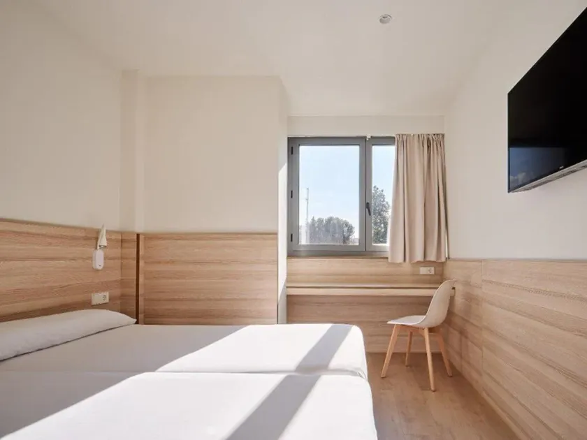 Hostal Lami - Image 1