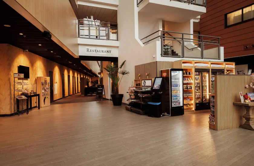 Van der Valk Hotel Rotterdam - Blijdorp - Lobby