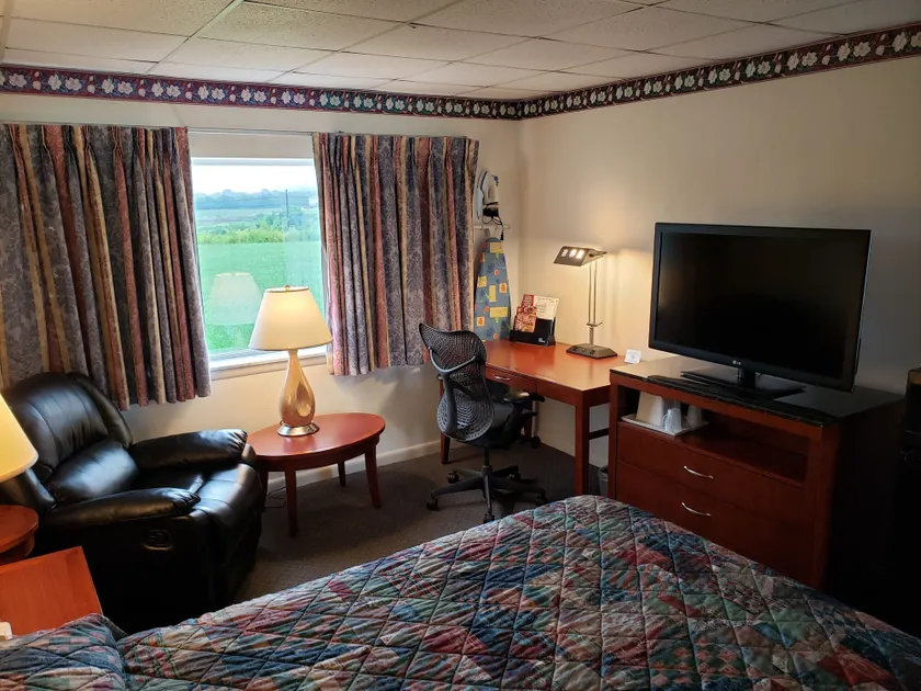 Huntingdon Motor Inn - Image 1