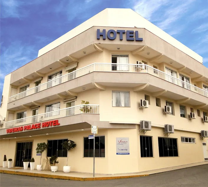 Videiras Palace Hotel - Image 1