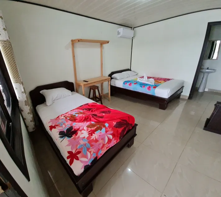 Hotel Angsa River View Tortuguero - Image 1