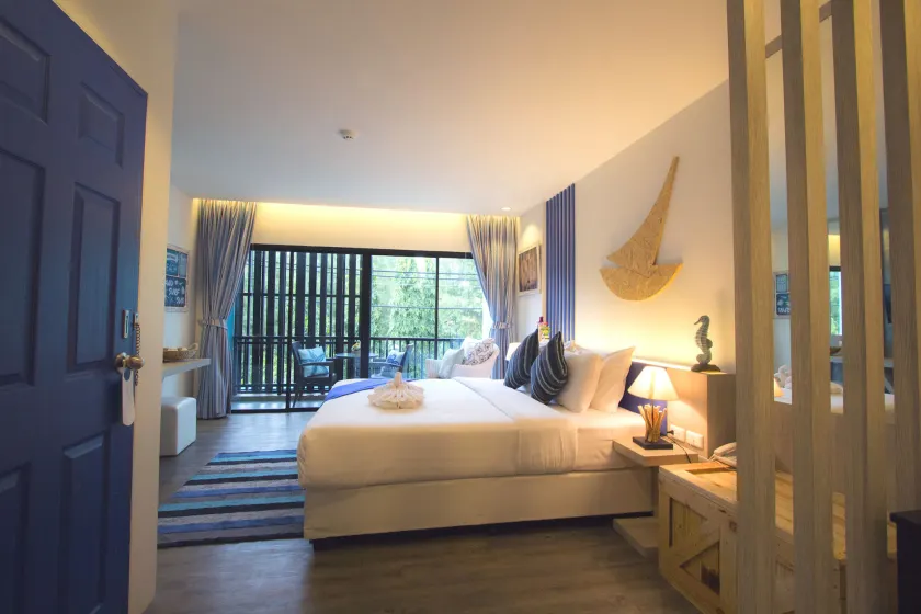The Blue Pearl Kata Hotel - Image 1