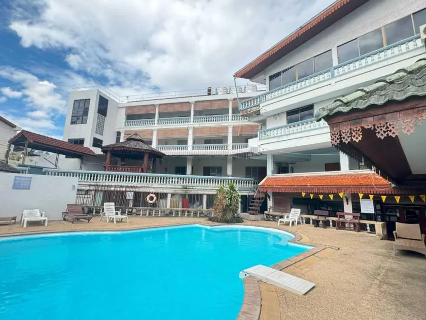 Hotel O Top North Guesthouse - Image 1