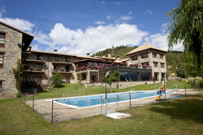 Hotel & SPA Peña Montañesa - Image 1