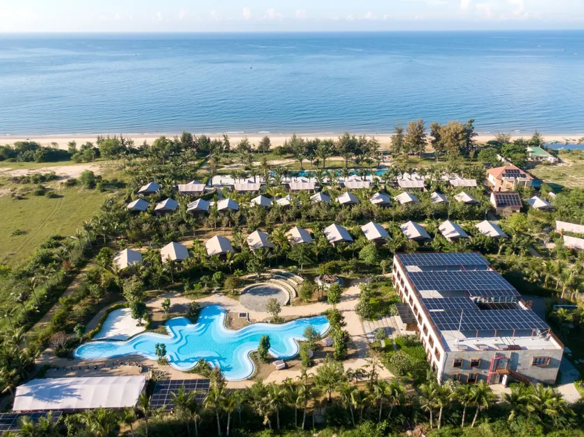 WoCAL Resort Ke Ga - Image 1