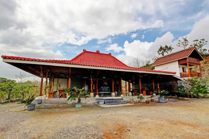 Capital O 93449 The Boekit Song Putri Resort - Image 1