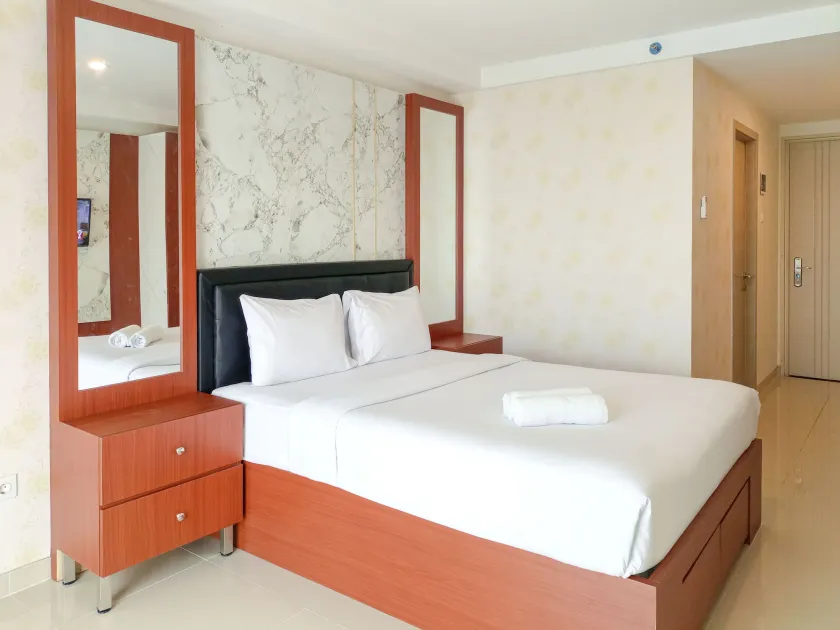 Elegant and MInimalist Studio at Mataram City Apartment By Travelio - Image 1