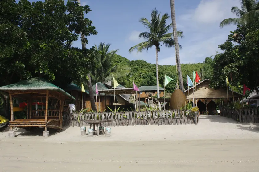 Floresitas Beach Resort - Image 1