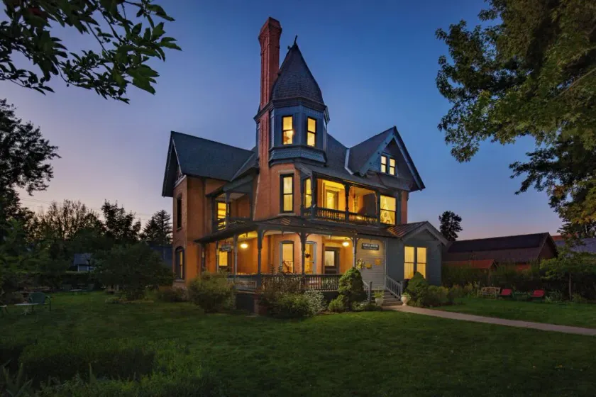 Gable House Inn - Image 1