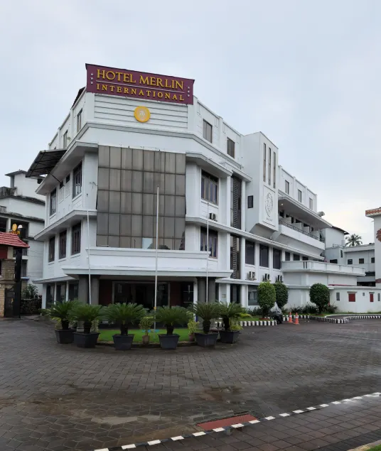Hotel Merlin International - Image 1