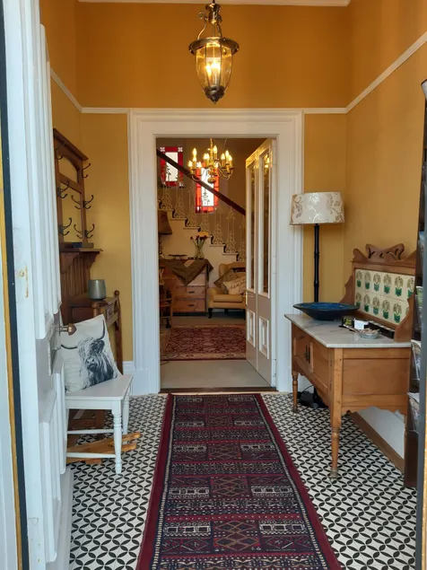 The Spindrift Guest House - Image 1