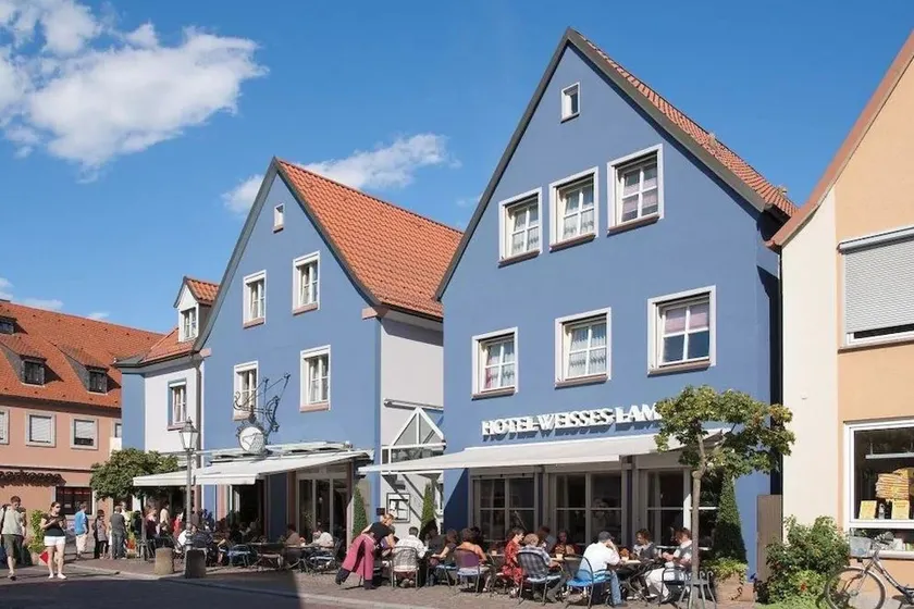 Hotel Weisses Lamm - Image 1