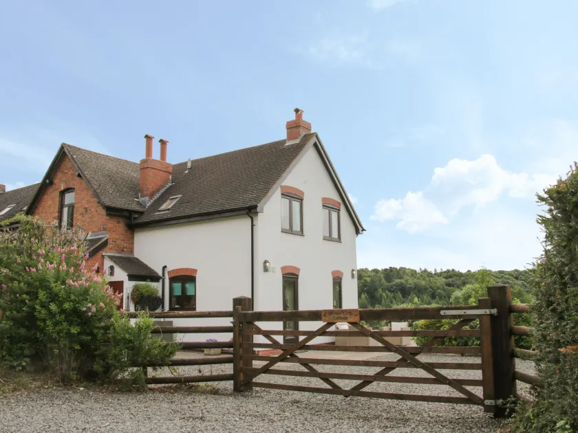 Minton Lane Cottage - Image 1