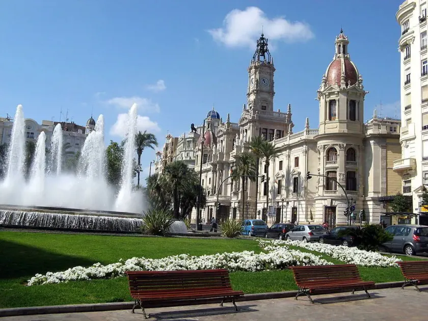 PLAZA VIEW - Image 1