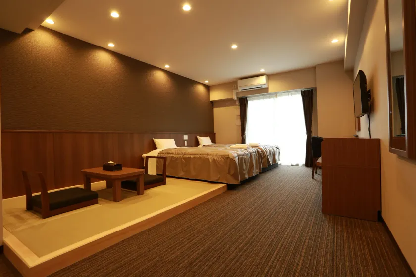 The Base Sakai Higashi Apartment Hotel - Image 1
