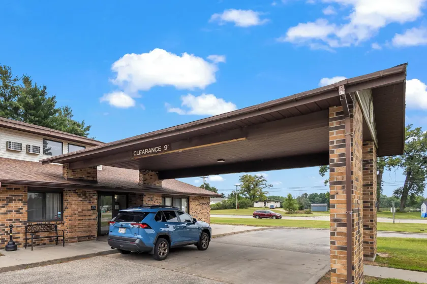 Wautoma Inn by OYO near Airport WI 73 - Image 1