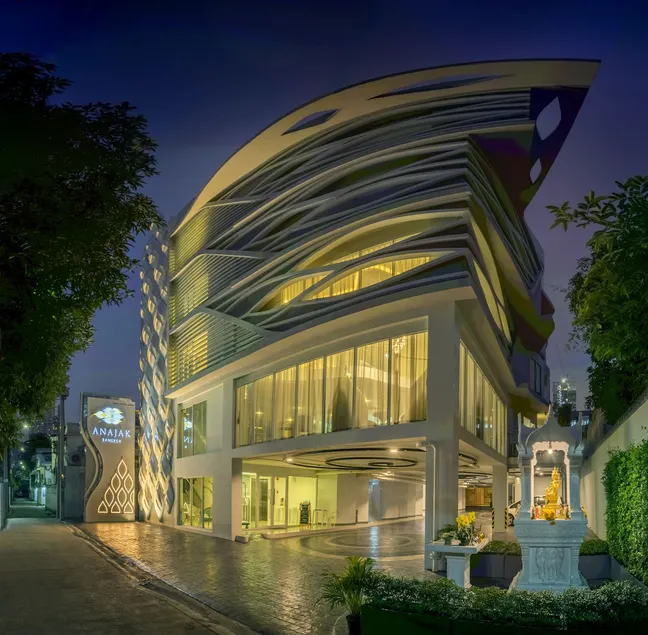 Anajak Bangkok Hotel - SHA Plus - Image 1