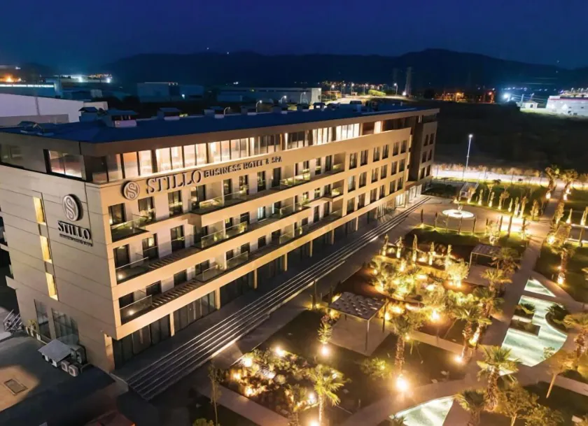Stillo Business Hotel & Spa - Image 1