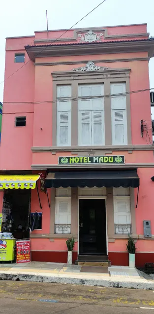 Hotel Madu - Image 1