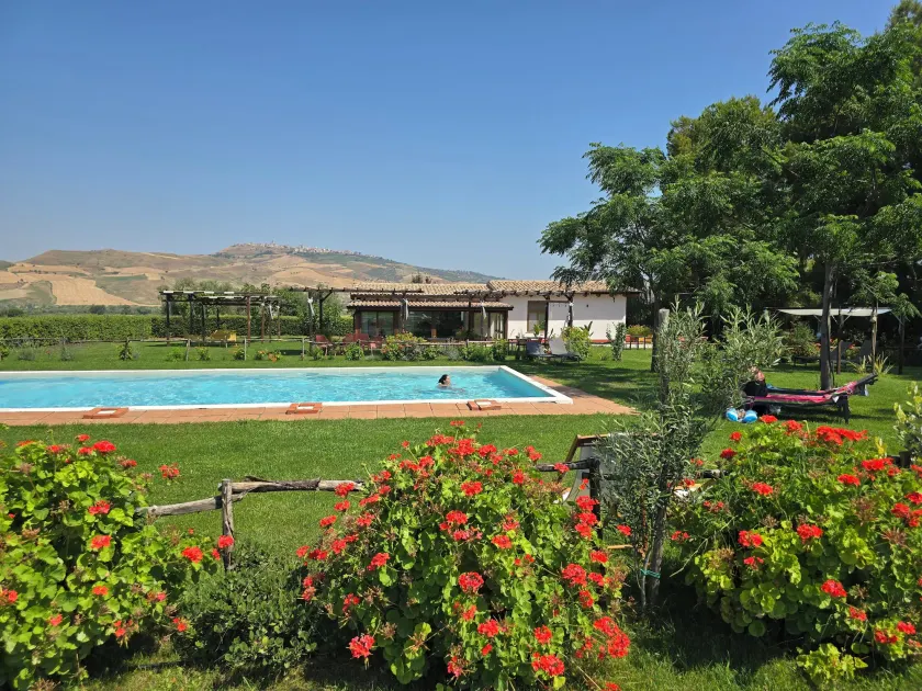 Agriturismo Essentia dimora rurale - Image 1