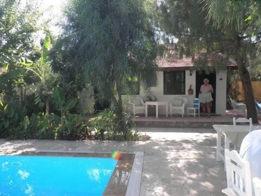 Jenny's House - Image 1