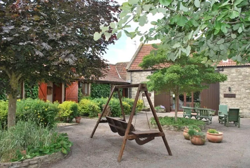 Toghill House Farm - Image 1