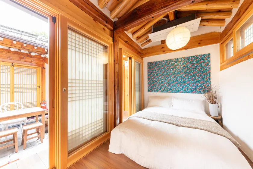 Open Real Luxury Korean Hanok - Image 1