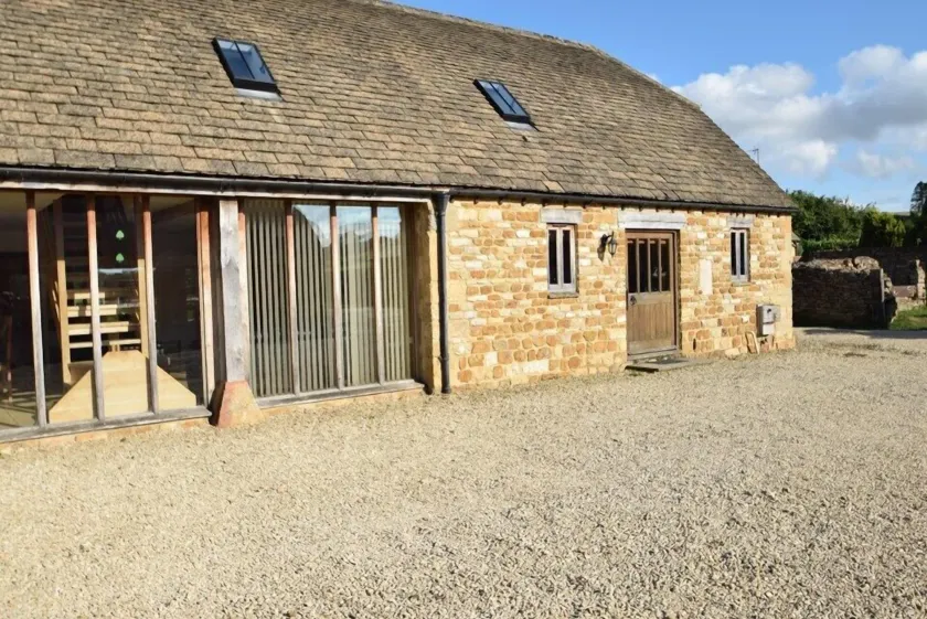 The Warren - Ash Farm Cotswolds - Image 1