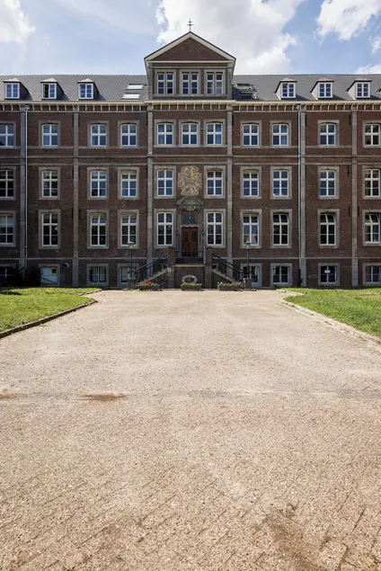 SEPHS Hotel Sittard - Image 1