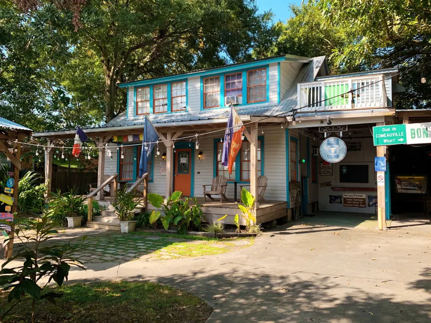 Blue Moon Guest House - Image 1