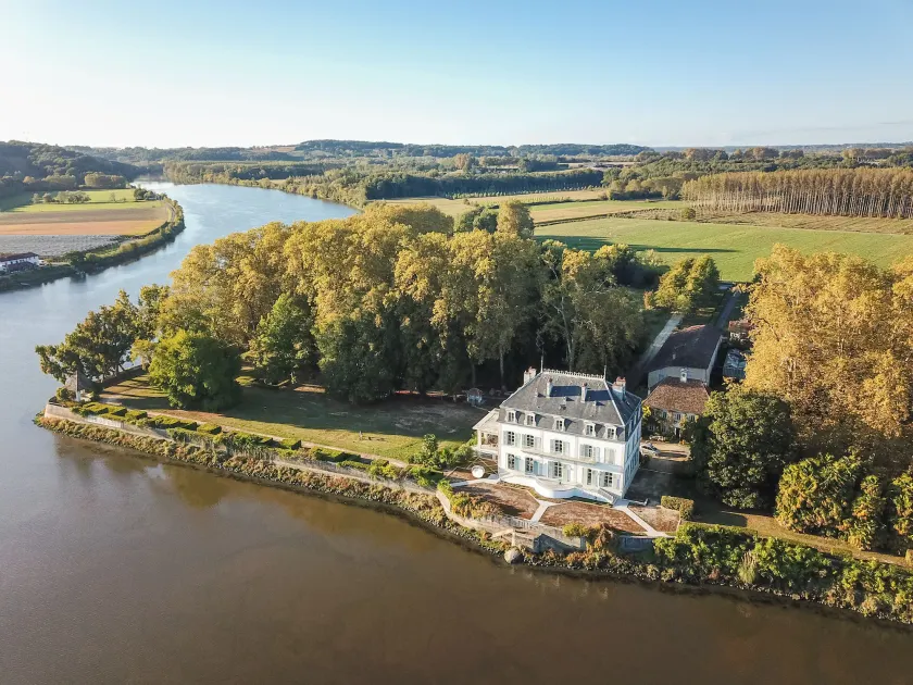 Chateau du Bec du Gave - Image 1