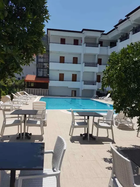 Elijah Hotel - Image 1