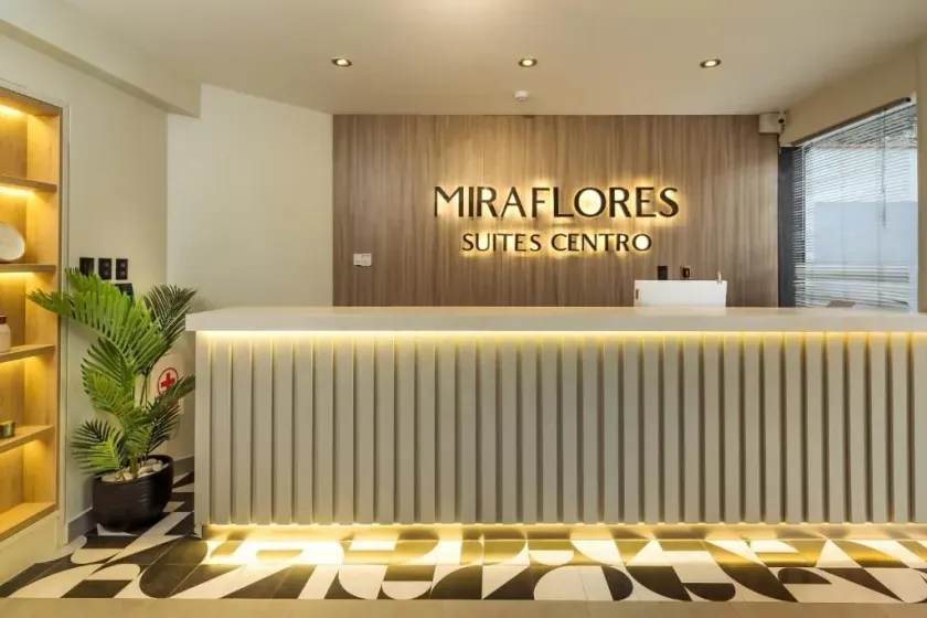 Miraflores Suites Centro - Image 1