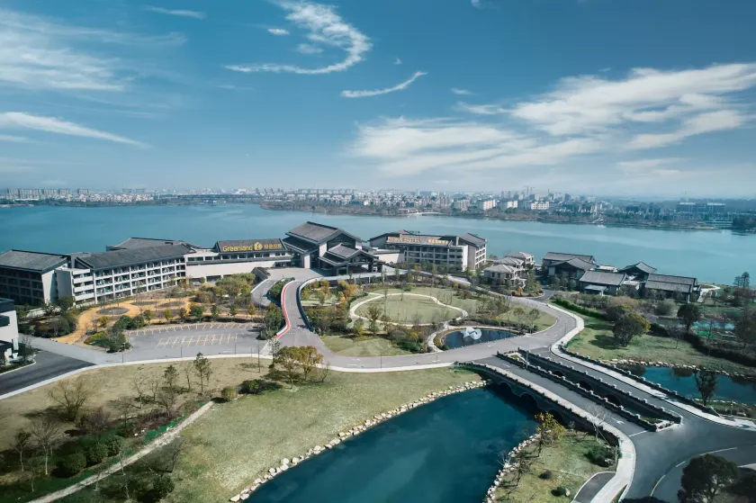 Primus Hotel Jiaxing - Image 1