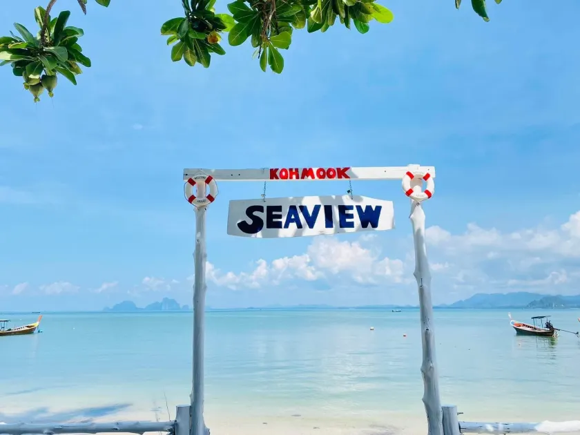 Kohmook Seaview Resort - Image 1
