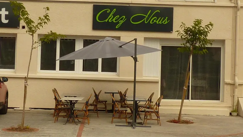 HOTEL RESTAURANT Chez Nous bar des copains - Image 1