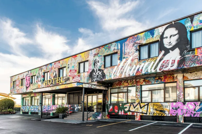 Muraless Art Hotel, WorldHotels Crafted - Image 1