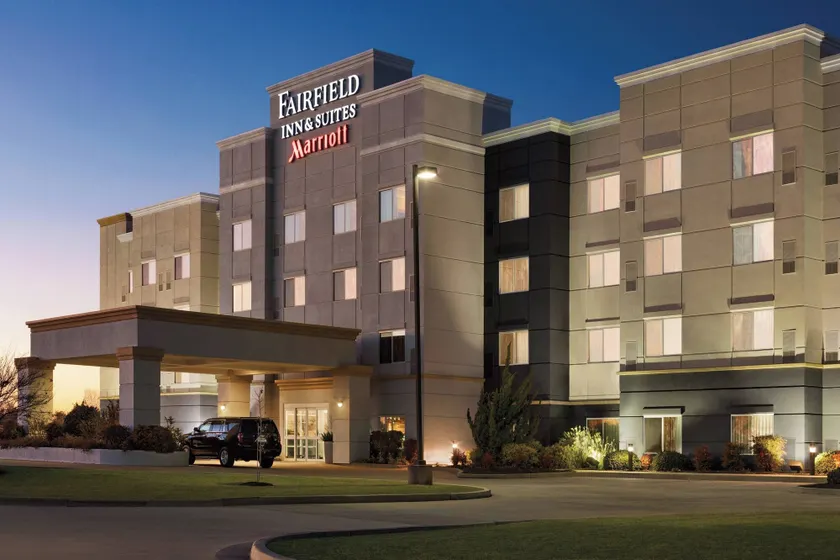 Fairfield Inn & Suites by Marriott Tupelo - Image 1