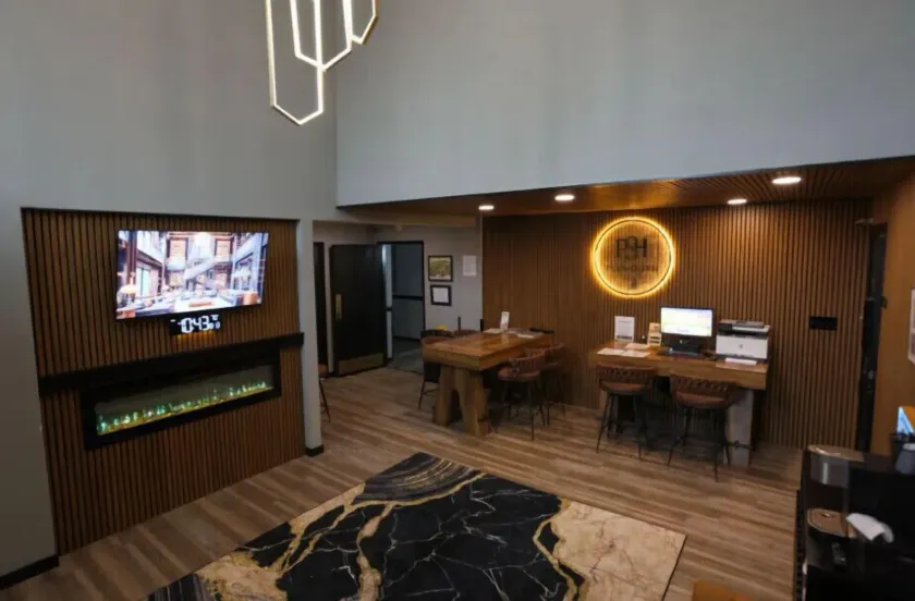 Plymouth Suites - Image 1